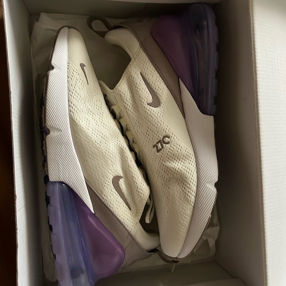 Nike Air Max 270 Women’s Shoes